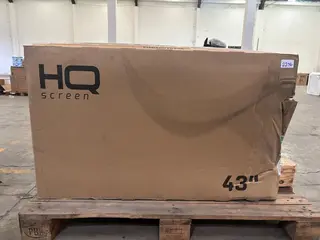 01 SMART TV 43" - PODENDO CONTER TELA TRINCADA — leilão em Rio de Janeiro/RJ