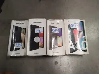 04 SMARTPHONES SAMSUNG — leilão em Rio de Janeiro/RJ