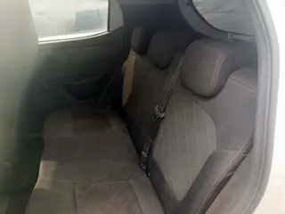 KWID ZEN 1.0 FLEX 12V — leilão em BELO HORIZONTE/MG (foto 19)