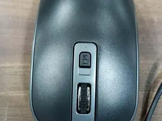 20 MOUSES USB MS104 LECCO — leilão em SÃO PAULO/SP (foto 3)