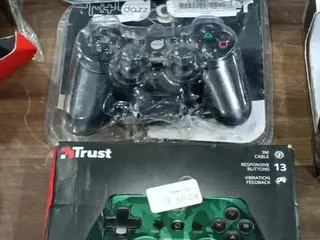 10 CONTROLES GAMER - XBOX — leilão em SÃO PAULO/SP