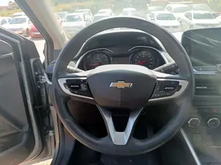 ONIX HATCH LT 1.0 12V — leilão em BELO HORIZONTE/MG (foto 9)