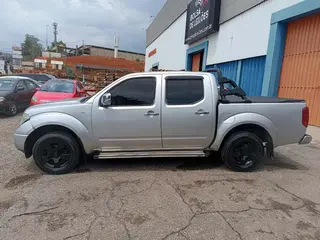 FRONTIER XE CD 4X2 2.5 — leilão em BELO HORIZONTE/MG (foto 30)