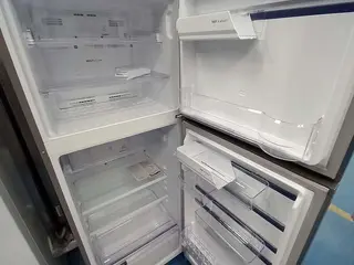 Refrigerador - 1 item — leilão em JUNDIAI/SP (foto 4)