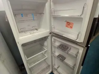 Refrigerador e Freezer - 2 — leilão em JUNDIAI/SP (foto 2)