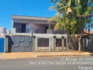 Casa em JARDIM FLORIZA, TANGARA DA SERRA/MT — leilão em TANGARA DA SERRA/MT
