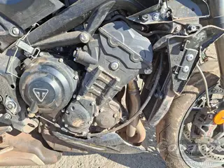 2025 TRIUMPH STREET TRIPLE — leilão em Goiânia/GO (foto 6)