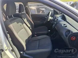 2020 TOYOTA ETIOS SEDA — leilão em Itaquaquecetuba/SP (foto 5)