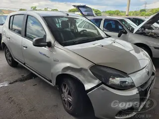 2014 RENAULT SANDERO — leilão em Pirapora/SP