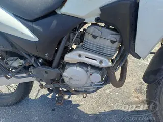 2015 HONDA XRE 300 — leilão em Embú Das Artes/SP (foto 5)