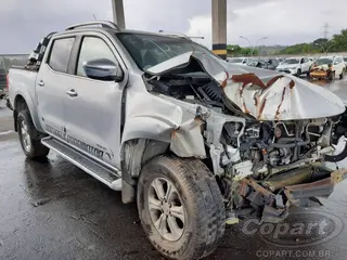 2018 NISSAN FRONTIER CD — leilão em Pirapora/SP