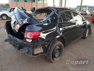 2014 TOYOTA COROLLA — leilão em Goiânia (Polo Industrial)/GO (foto 4)