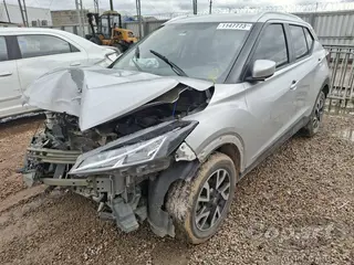 2023 NISSAN KICKS — leilão em Curitiba/PR (foto 2)