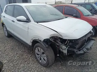 2025 VOLKSWAGEN T-CROSS — leilão em Canoas/RS
