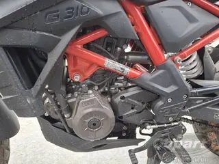 2023 BMW G 310 — leilão em Itaquaquecetuba/SP (foto 6)