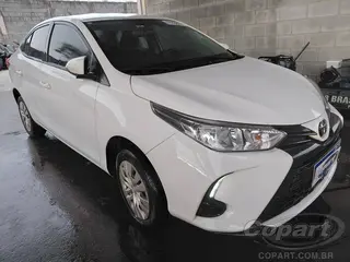 2023 TOYOTA YARIS SEDA — leilão em Pirapora/SP