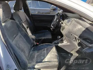 2024 TOYOTA YARIS — leilão em Caçapava/SP (foto 5)