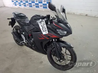 2018 YAMAHA YZF R3 — leilão em Vitória De Santo Antão/PE