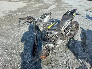 2022 TRIUMPH STREET TRIPLE — leilão em Itaquaquecetuba/SP (foto 2)