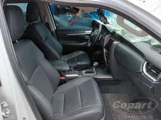 2025 TOYOTA SW4 — leilão em Caçapava/SP (foto 5)
