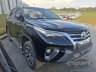 2016 TOYOTA HILUX SW4 — leilão em Itaquaquecetuba/SP