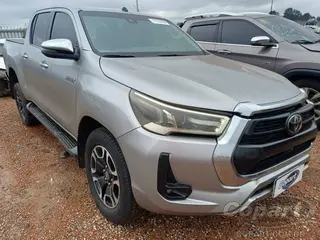 2023 TOYOTA HILUX CD — leilão em Curitiba/PR