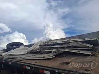 2025 GUERRA SEMI-REBOQUE — leilão em Curitiba/PR (foto 5)