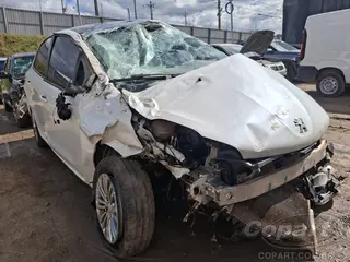 2017 PEUGEOT 208 — leilão em Betim/MG