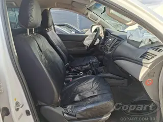 2023 MITSUBISHI L200 TRITON — leilão em Betim/MG (foto 5)