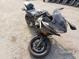 2024 KAWASAKI NINJA — leilão em Betim/MG