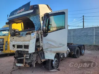 2020 VOLVO FH — leilão em Eusébio/CE (foto 2)