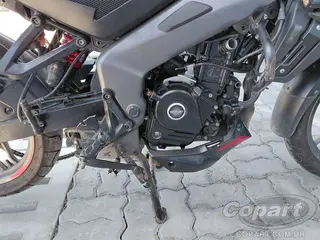 2025 BAJAJ DOMINAR — leilão em Vitória De Santo Antão/PE (foto 5)