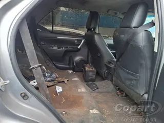2022 TOYOTA SW4 — leilão em Embú Das Artes/SP (foto 6)