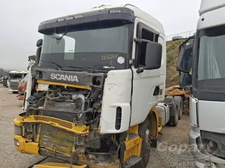 2004 SCANIA R124 — leilão em Pirapora/SP (foto 2)