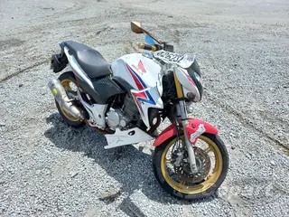 2015 HONDA CB 300 — leilão em Itaquaquecetuba/SP