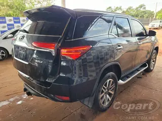 2019 TOYOTA SW4 — leilão em Campo Grande/MS (foto 4)