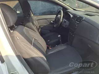 2020 RENAULT LOGAN — leilão em Itaquaquecetuba/SP (foto 5)