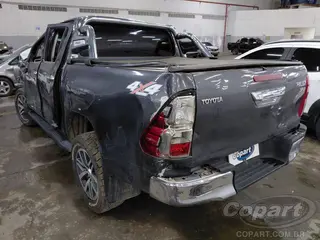 2017 TOYOTA HILUX CD — leilão em Caçapava/SP (foto 3)
