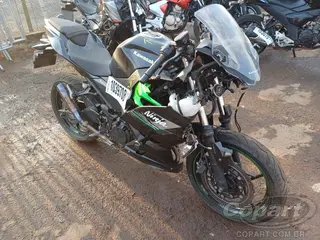 2023 KAWASAKI NINJA 400 — leilão em Goiânia/GO