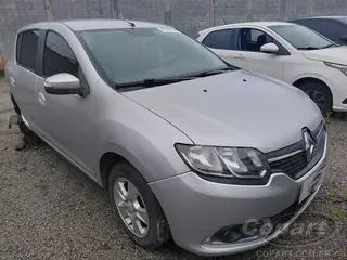 2015 RENAULT SANDERO — leilão em Pirapora/SP