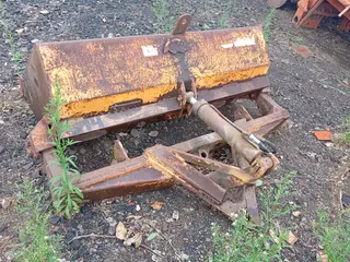Uma Pá hidráulica - Vendido no estado em que se encontra.
Local do(s) bem(ns):
RODOVIA WASHINGTON LUIZ, KM 333 (SENTIDO SUL) - ZONA RURAL - — leilão em TAQUARITINGA/SP