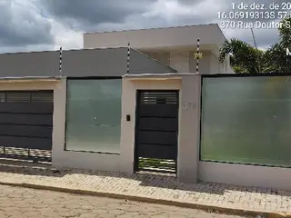 Casa, 260,34 m2 de área total, 260,34 m2 de área privativa, 427m2 de área do terreno, 3 qts, a.serv, 3 WCs, 2 sls, lavabo, cozinha. IPTU: 300100600261001 — leilão em CACERES/MT (foto 4)