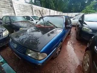 VW/SANTANA 2000 MI — leilão