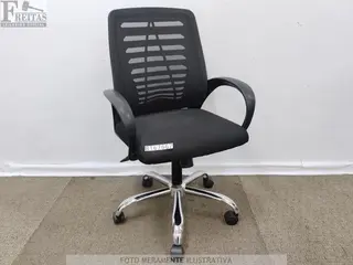 (B167667) LOTE COM 01 CADEIRA EXECUTIVA G3 TECIDO GIRATÓRIA BASE CROMADA APOIO BRAÇO AJUSTE ALTURA RODAS NYLON. PRODUTO(S) DE DEMONSTRAÇÃO COM REPARO(S) SE NECE — leilão em Internet (São Paulo/SP