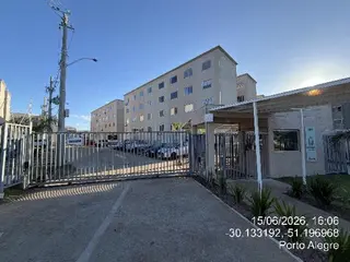 Apartamento, 76,63 m2 de área total, 41,19 m2 de área privativa, 2 qts, WC, sl, cozinha, 1 vaga de garagem. IPTU: 100217692 Matrícula: 218060 Ofício: 3. | Empreendimento: MORADA DO CAMPO I | Endereço: — leilão em Porto Alegre/RS