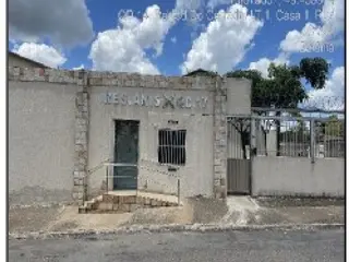 Apartamento, 41,63 m2 de área privativa, 2 qts, a.serv, WC, sl, cozinha, 1 vaga de garagem. IPTU: 43023905870371 Matrícula: 217806 Ofício: 1. | Empreendimento: RES ANIS | Endereço: RUA JC-302 N. SN Ap — leilão em Goiânia/GO