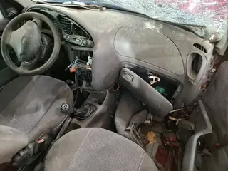 FORD FIESTA STREET (CHASSI OXIDADO E MOTOR OBSTRUIDO) NECESSITA REMARCAÇÃO DE CHASSI E MOTOR REGULARIZAÇÃO POR CONTA DO ARREMATANTE — leilão (foto 10)