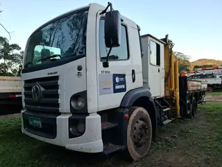 VOLKSWAGEN 17-190 CRM 4X2 ROB — leilão