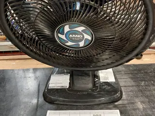 Aprox 50 Itens: Ventiladores, Liquidificadores e Cafeteiras Arno e Electrolux — leilão em Londrina/PR