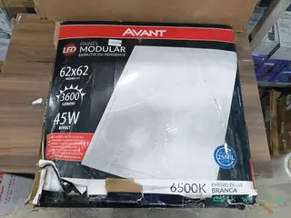 Painel LED modular 625 x 625 BR6500 45W bivolt, Avant - Saldo B - KB6700 — leilão em São Paulo/SP
